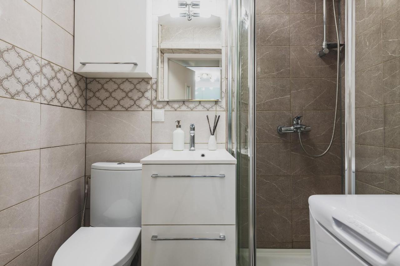 Apartament Sleepwithus Mokotowska 67 *
